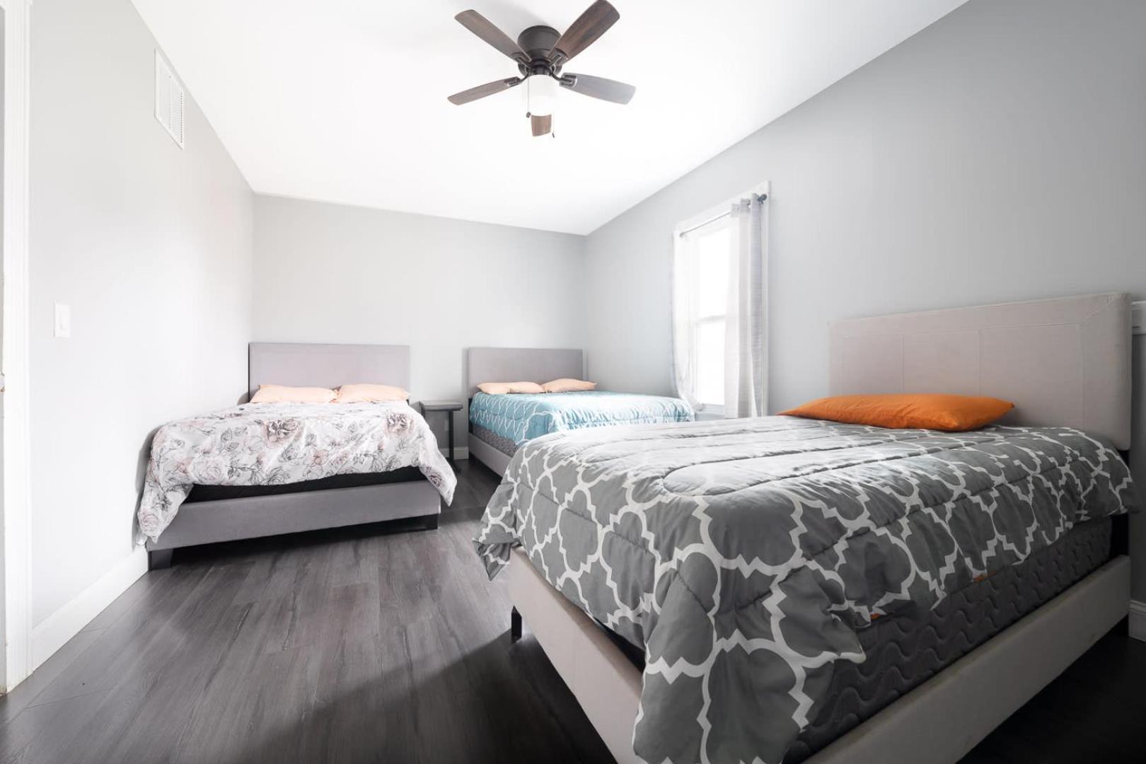 Comfy 4Br, 1 Bath Near The Falls & Casino Niagara Falls Kültér fotó