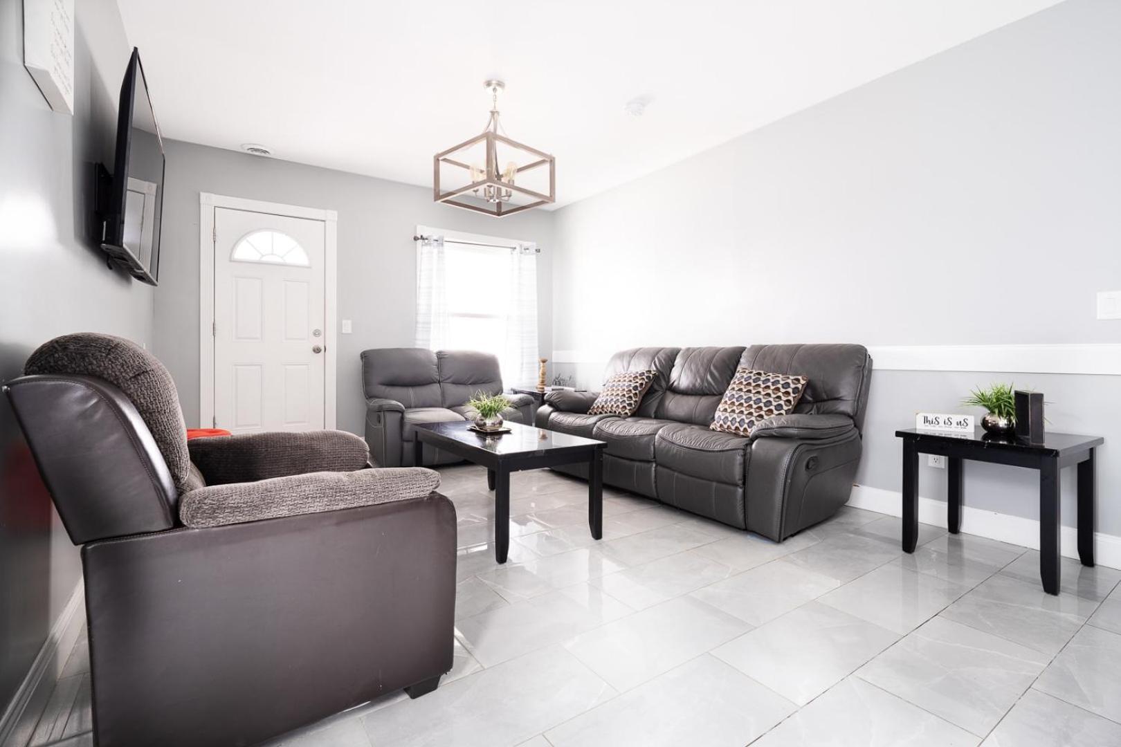 Comfy 4Br, 1 Bath Near The Falls & Casino Niagara Falls Kültér fotó