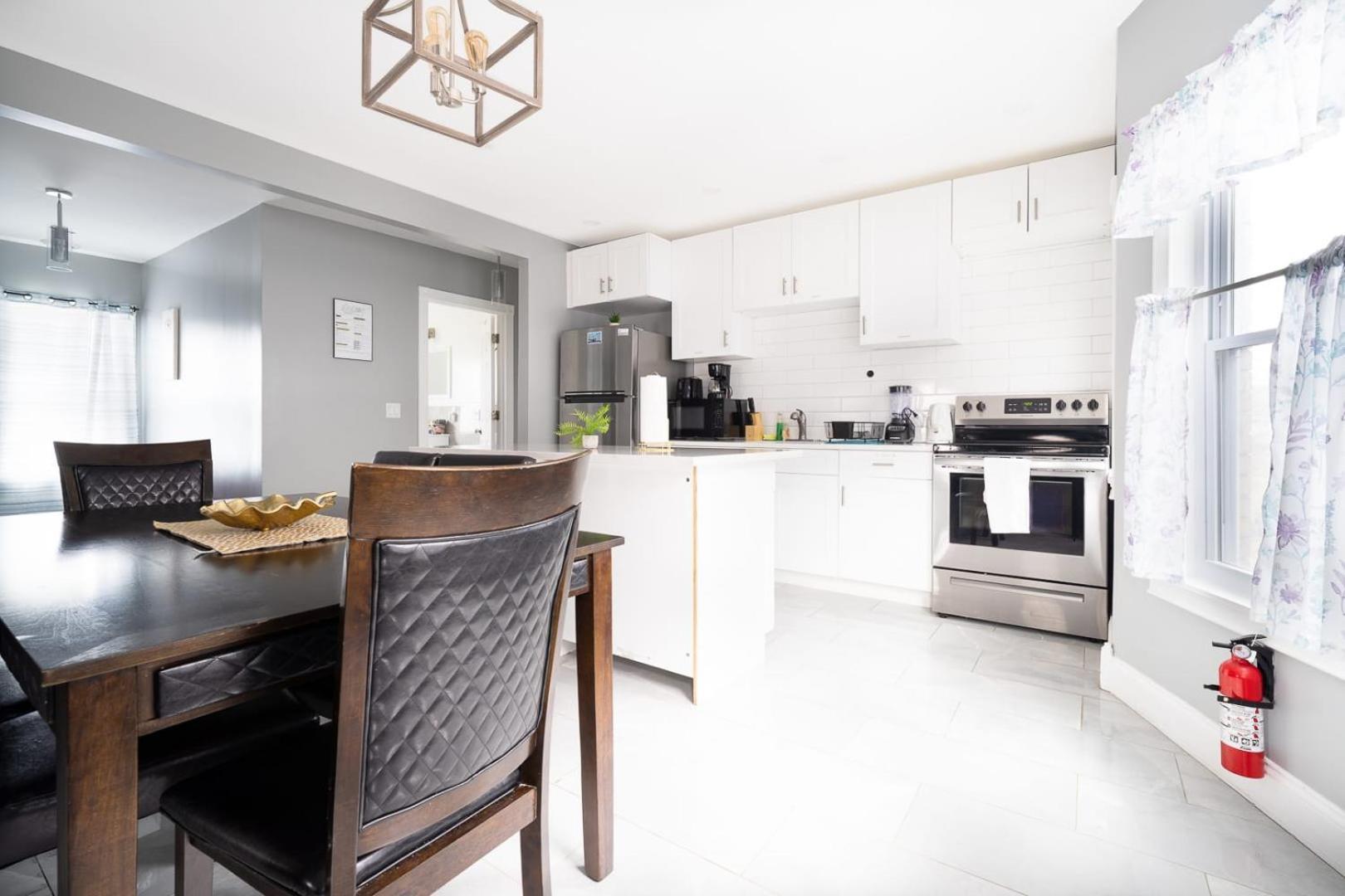 Comfy 4Br, 1 Bath Near The Falls & Casino Niagara Falls Kültér fotó