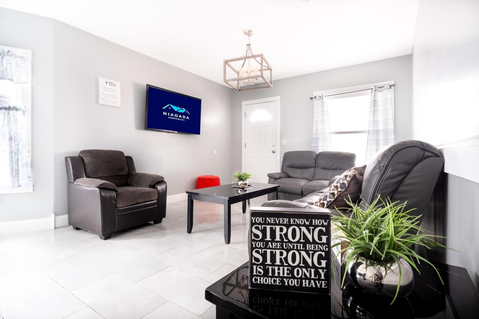 Comfy 4Br, 1 Bath Near The Falls & Casino Niagara Falls Kültér fotó